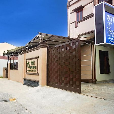 Oyo 94105 P&G Guest House Medan Buitenkant foto